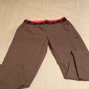 Euc koi scrub pants